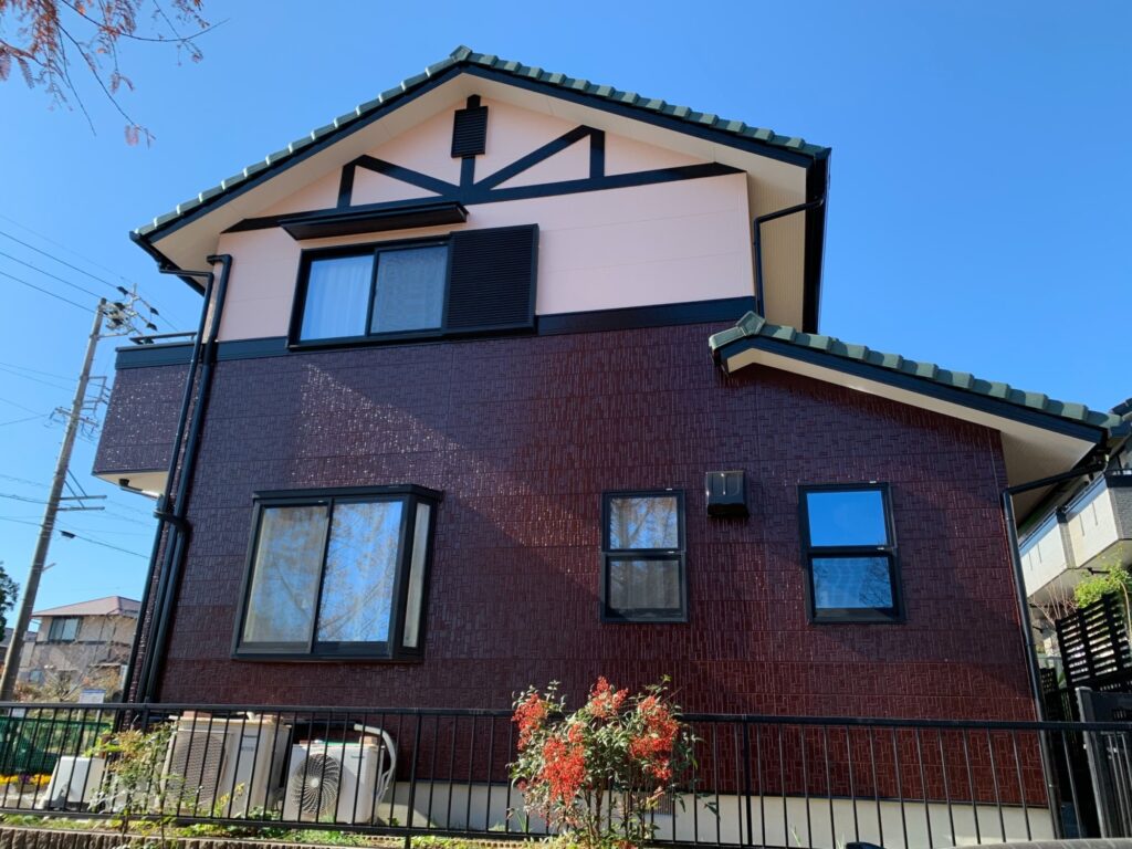 流行りのツートンカラーに外壁塗装してオシャレな仕上がりに!|豊田市乙部ケ丘