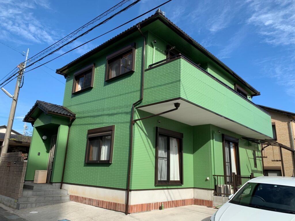 グリーンカラーに外壁塗装し明るい外壁にイメージチェンジ！｜豊田市永覚新町