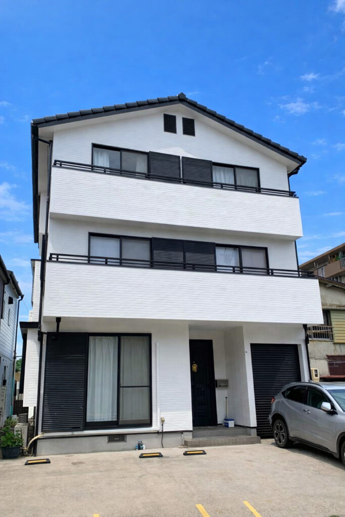 安城市｜ホワイトで塗装してモダンな外観｜外壁塗装