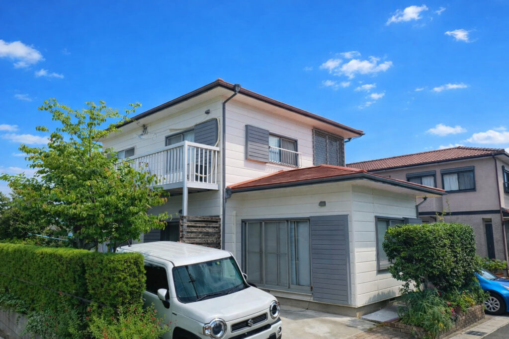 豊田市｜屋根をオレンジにしてアクセントに｜外壁塗装｜屋根塗装