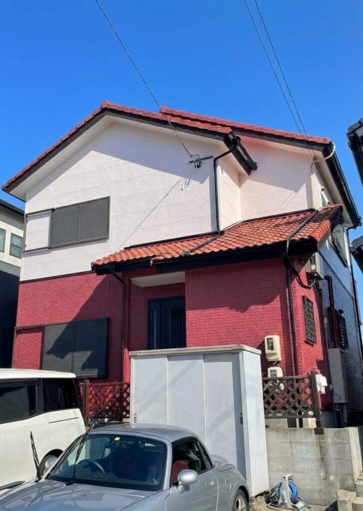 みよし市｜ピンクを使ったツートーンで華やかに｜外壁塗装