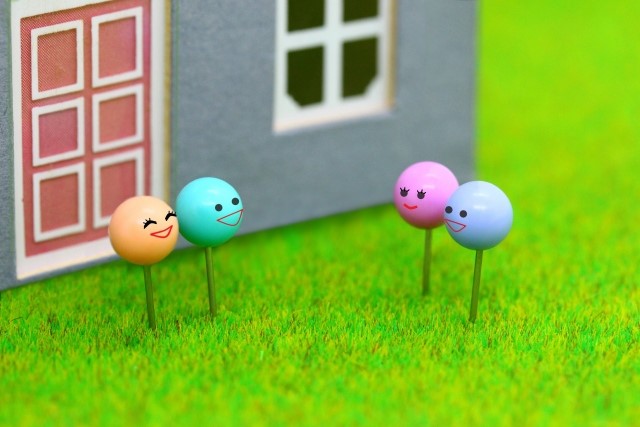 外壁塗装の前に挨拶回りは必要？手土産はどんなものがいいの？
