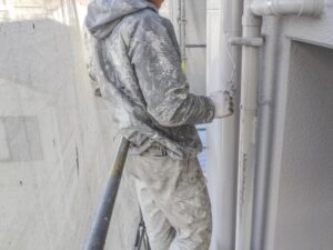 外壁塗装中に雨が降ったらどうなるの？