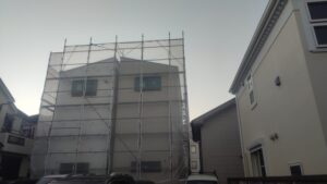 愛知県みよし市の外壁塗装相場は100〜180万円程度
