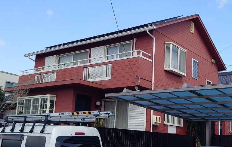 豊田市｜柔らかく可愛らしい外観に外壁塗装｜屋根カバー