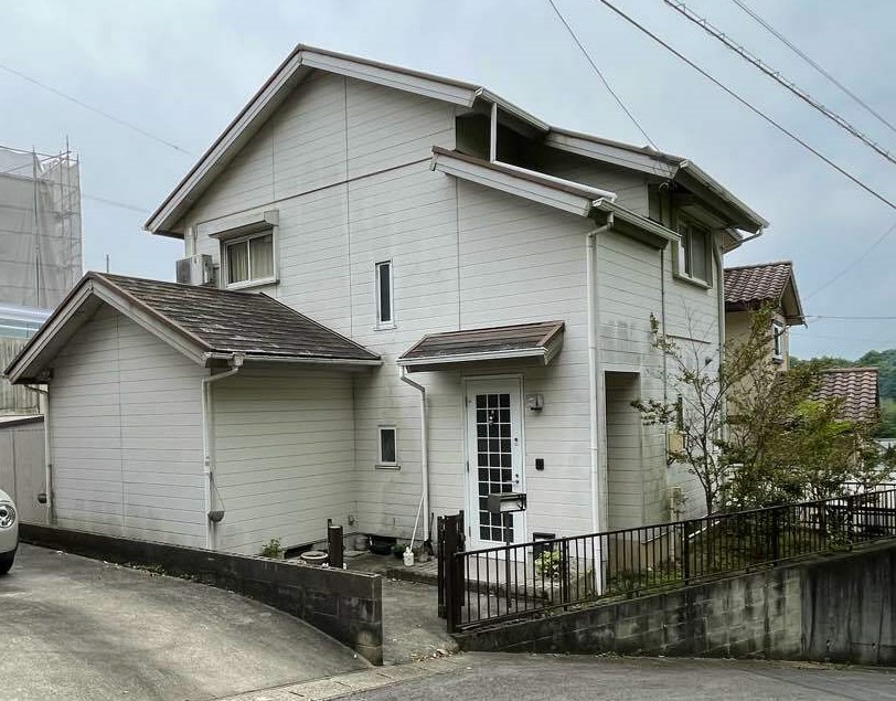 豊田市｜落ち着いたグレーで塗装しシックな印象に外壁塗装｜屋根塗装