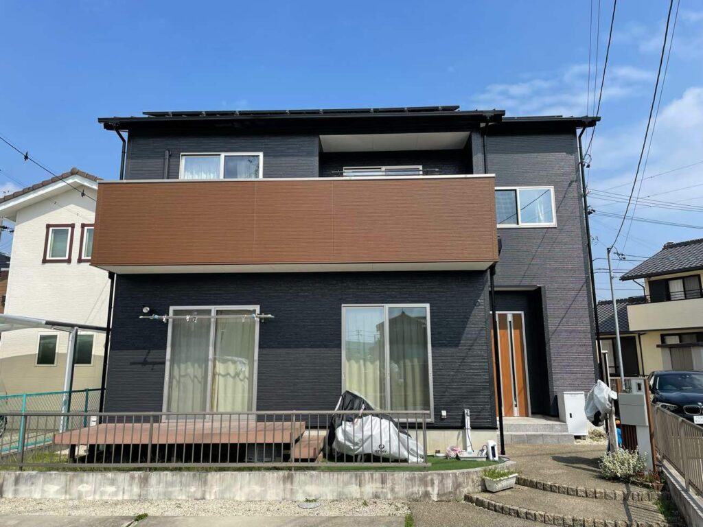 最近人気の外壁塗装｜ペイントスタジオ｜豊田市拳母町