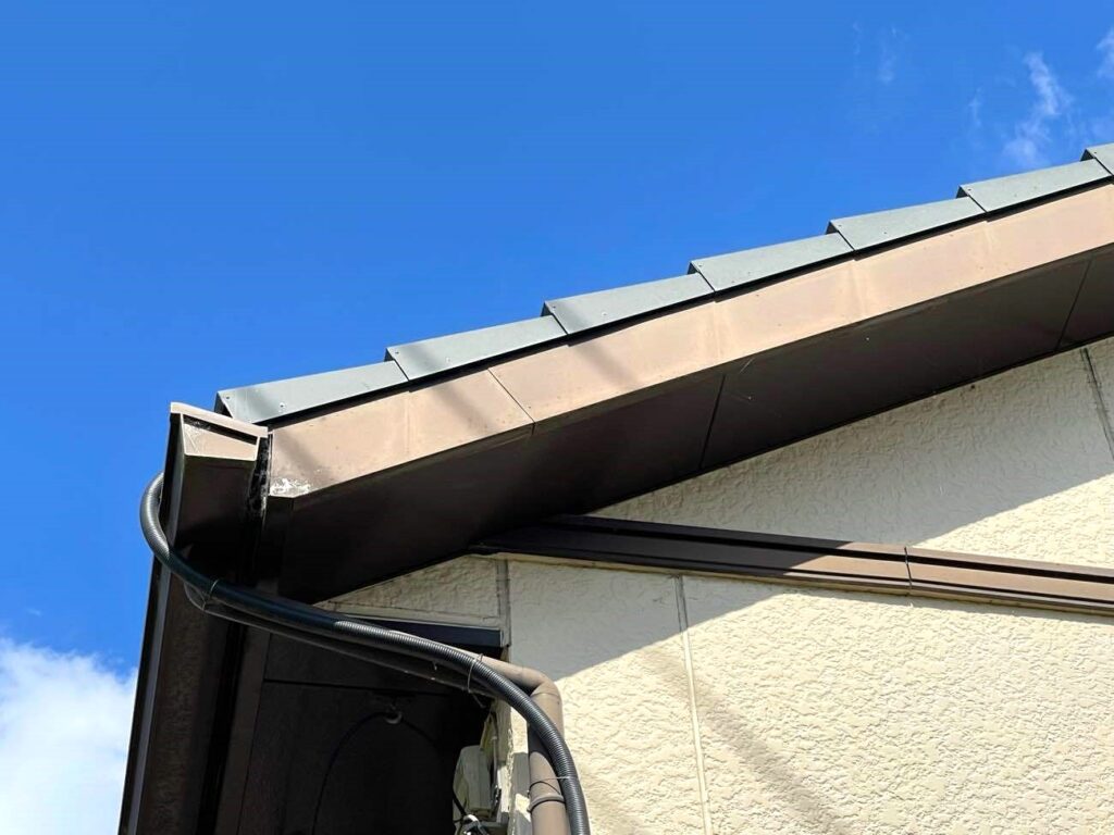 豊田市｜ポイントにブラウンを入れた外壁塗装｜屋根塗装