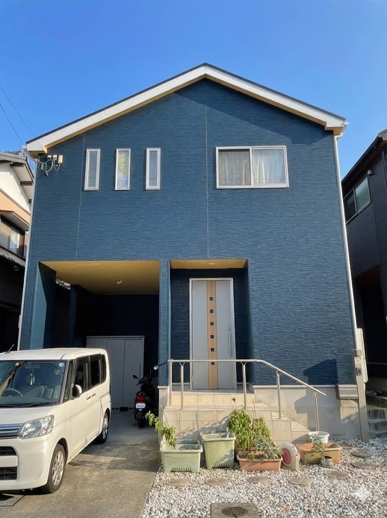 豊田市｜ダークネイビーでモダンな外観｜外壁塗装