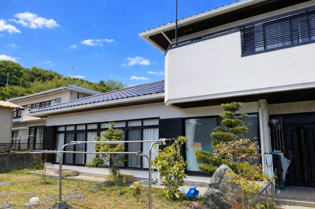 豊田市｜ホワイトカラーで清潔感たっぷり｜外壁塗装