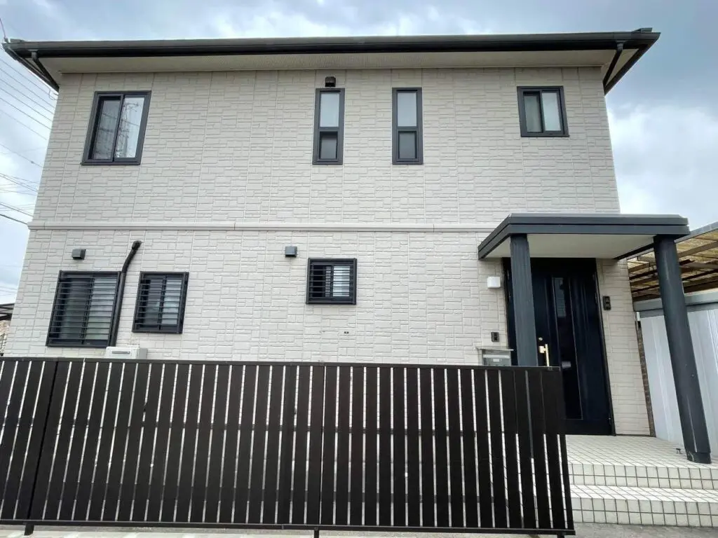 豊田市｜定番のアイボリー｜外壁塗装