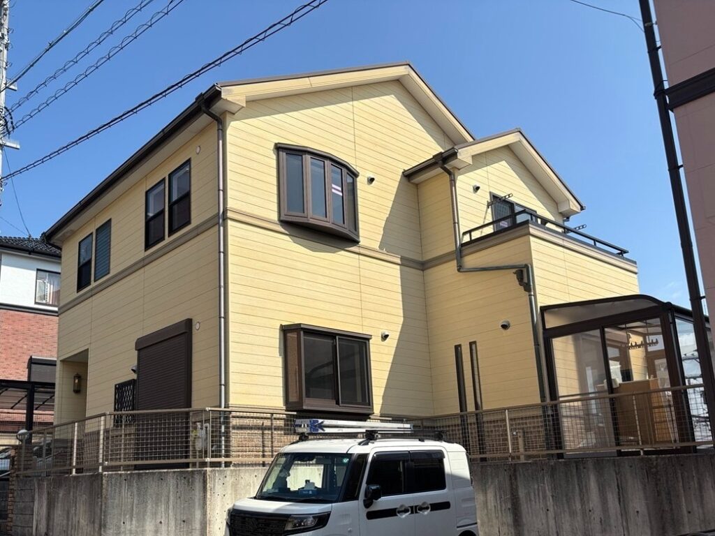 豊田市｜屋根の割れや欠けには屋根カバー｜外壁塗装
